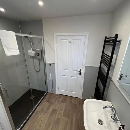 Dolly Waggon Bed and breakfast 3*